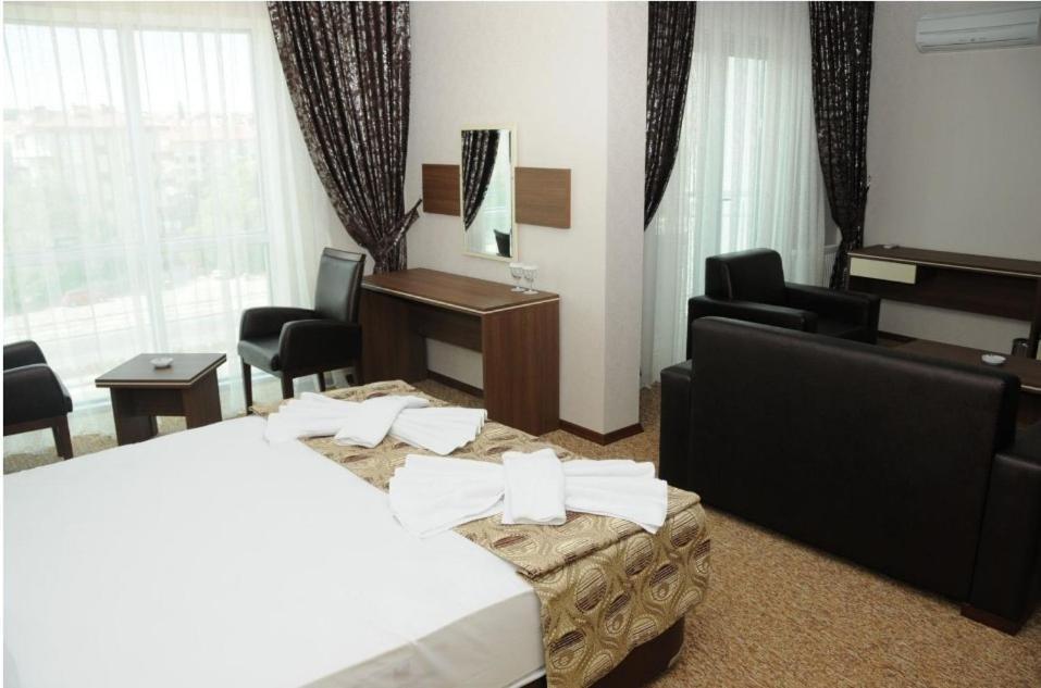 Abdullah Resort Hotel Polatli Bilik gambar